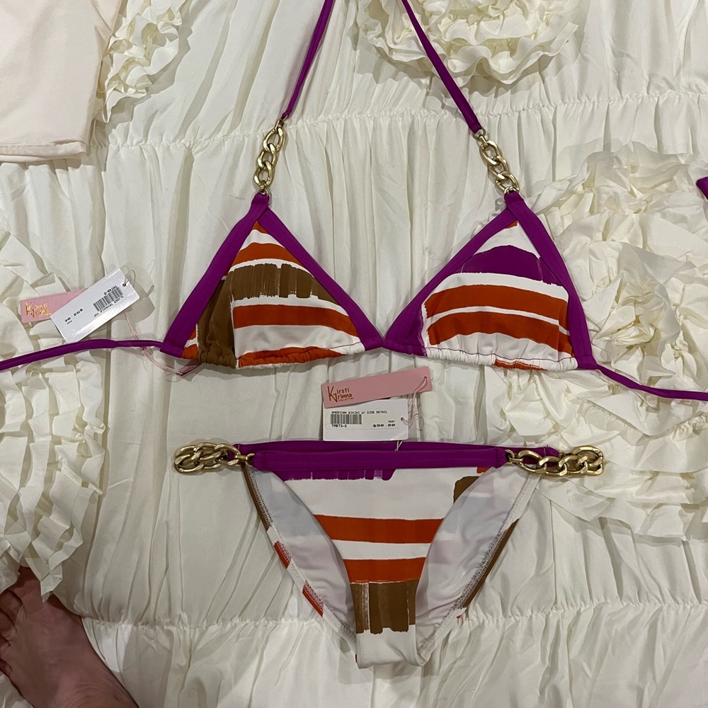 TARA GRINNA DESIGNER SWIMWEAR D-cup top and S bottoms Chain embellishment